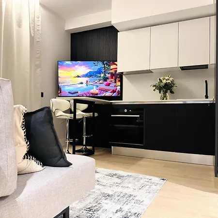 Luxury Newly Build 1br Azulis#5 - Lift - Terrace - Free Parking Appartement