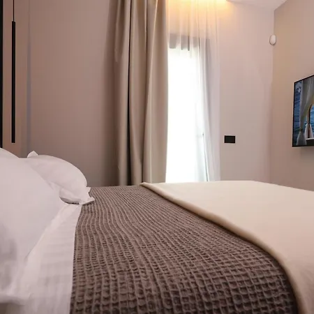 Luxury Newly Build 1br Azulis#5 - Lift - Terrace - Free Parking *