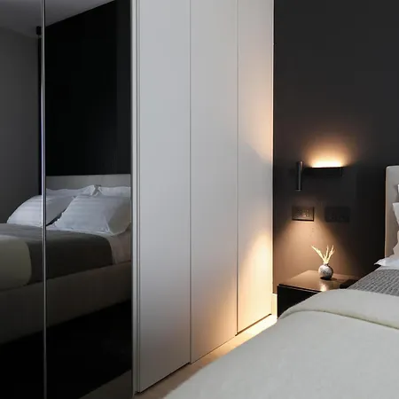 Luxury Newly Build 1br Azulis#5 - Lift - Terrace - Free Parking Apartment *