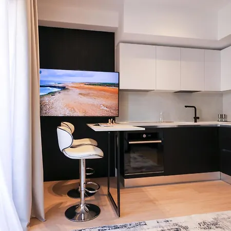 Luxury Newly Build 1br Azulis#5 - Lift - Terrace - Free Parking Apartment