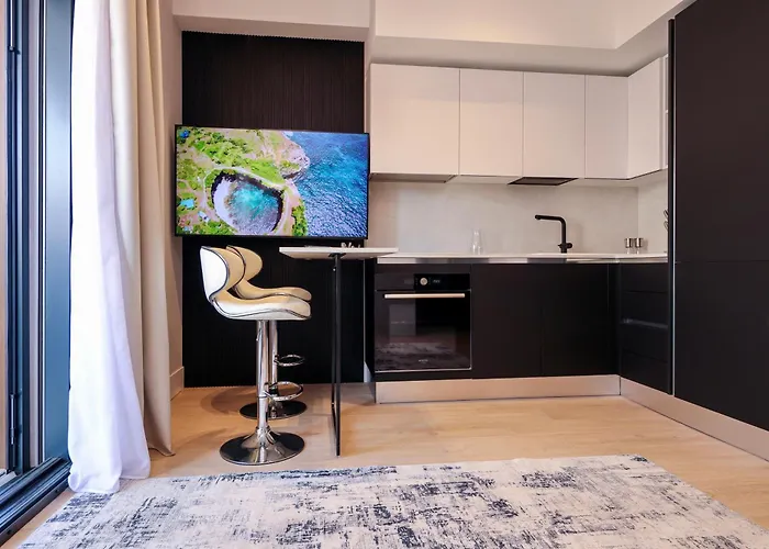 Apartman Luxury Newly Build 1br Azulis#5 - Lift - Terrace - Free Parking