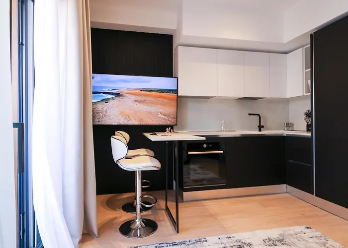 Luxury Newly Build 1br Azulis#5 - Lift - Terrace - Free Parking Апартаменты
