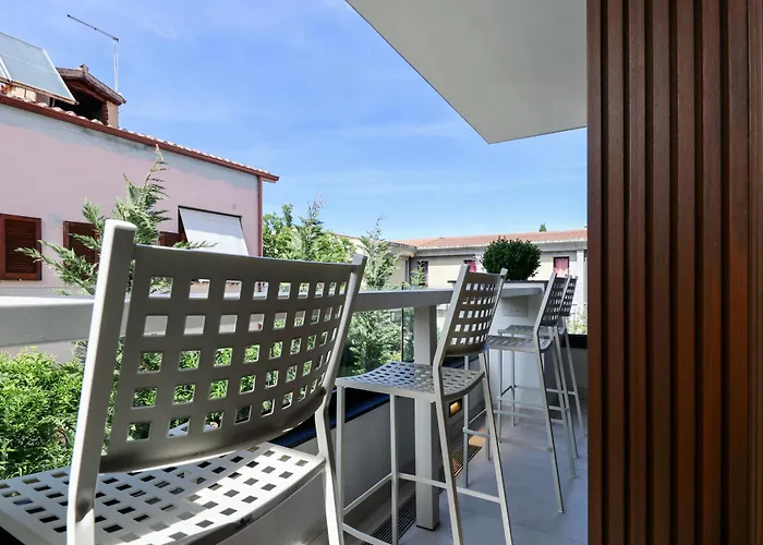 Luxury Newly Build 1br Azulis#5 - Lift - Terrace - Free Parking Апартаменты *